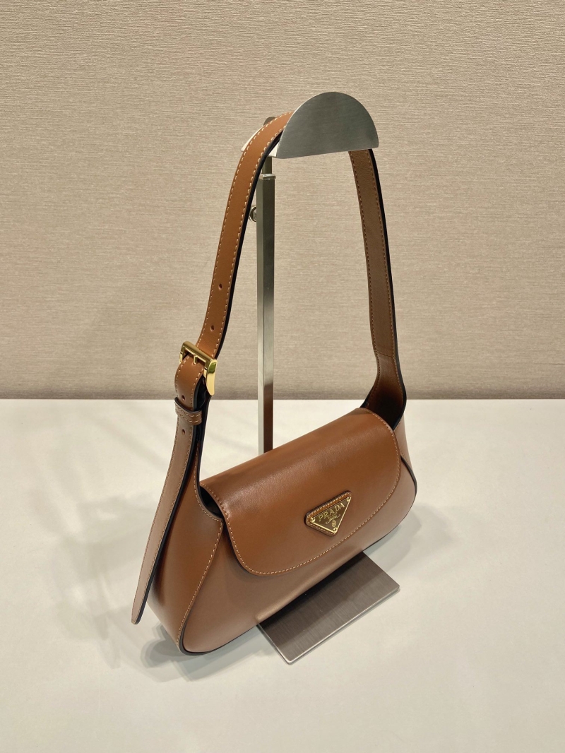 Pra*a hobo bags